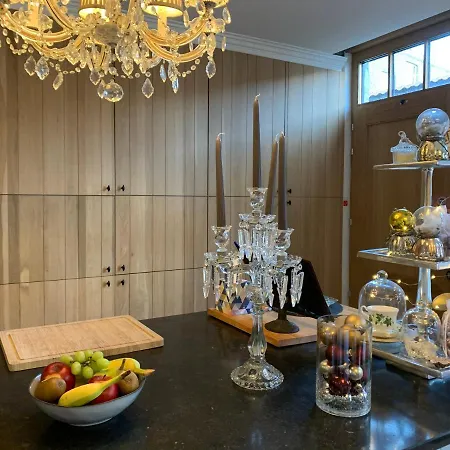 Guestsuite Lady Anna Μπριζ